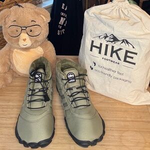 HIKE KASDAVA PRO Footwear Women's Size 9.5-10 Ath.Shoes - Olive Green/Black #320